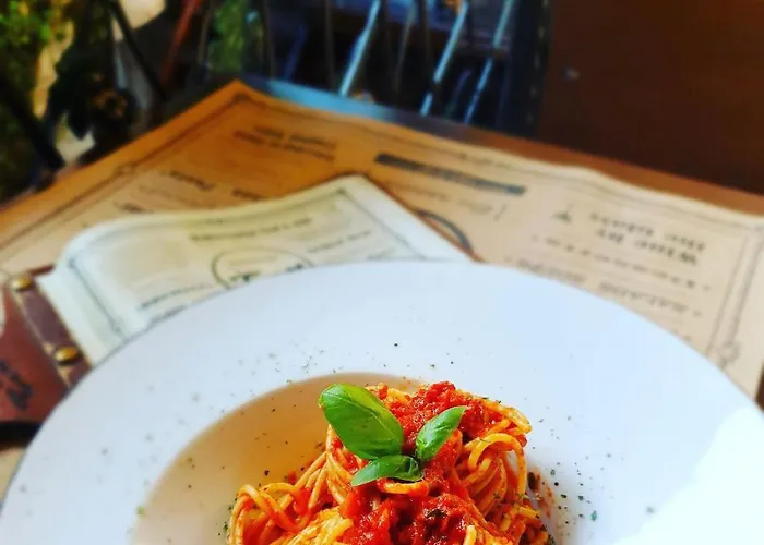 Capo Family & Capo -old Town-parking