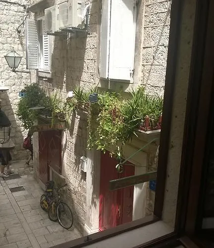 Capo Family & Capo -old Town-parking Διαμέρισμα *